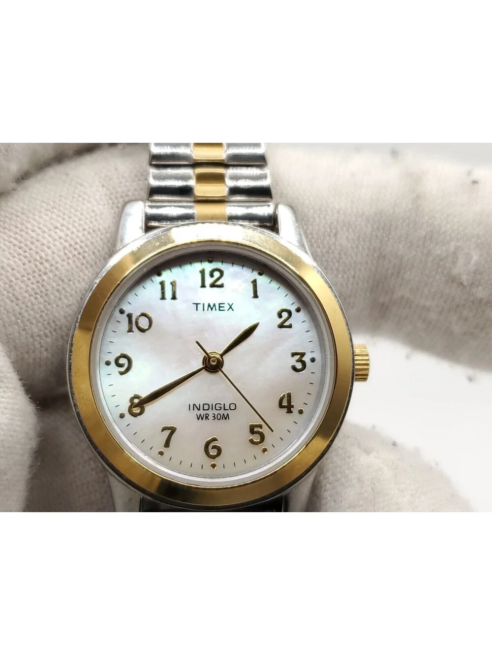 Timex Indiglo MOP Dial Two-Tone Expandable Band Women Watch New Battery 25mm